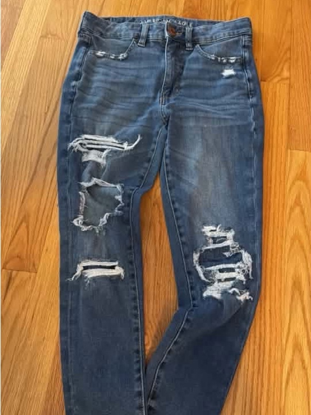American Eagle Distressed Dark Blue Women's Ripped Jeans